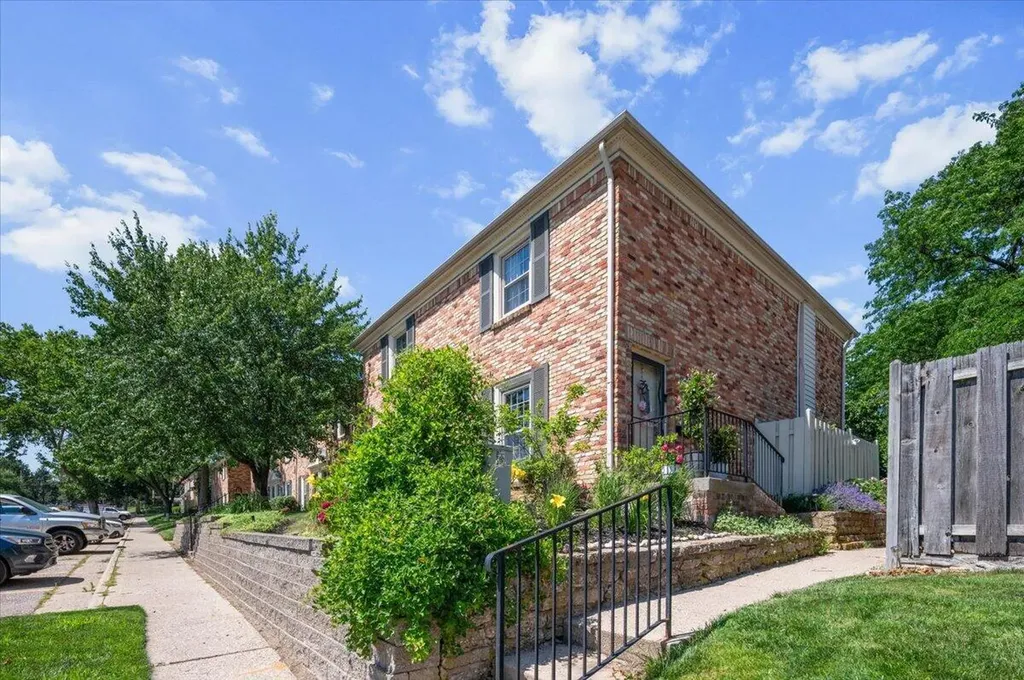 2470 Village Drive SE Grand Rapids City MI 49506