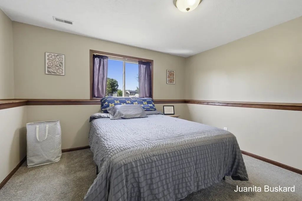 298 Creekside Drive Coopersville City MI 49404
