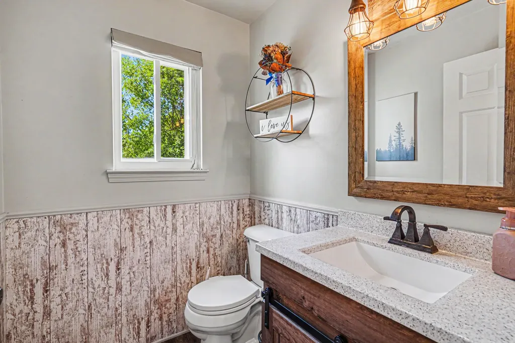 3843 Athens Avenue Waterford Charter Township MI 48329