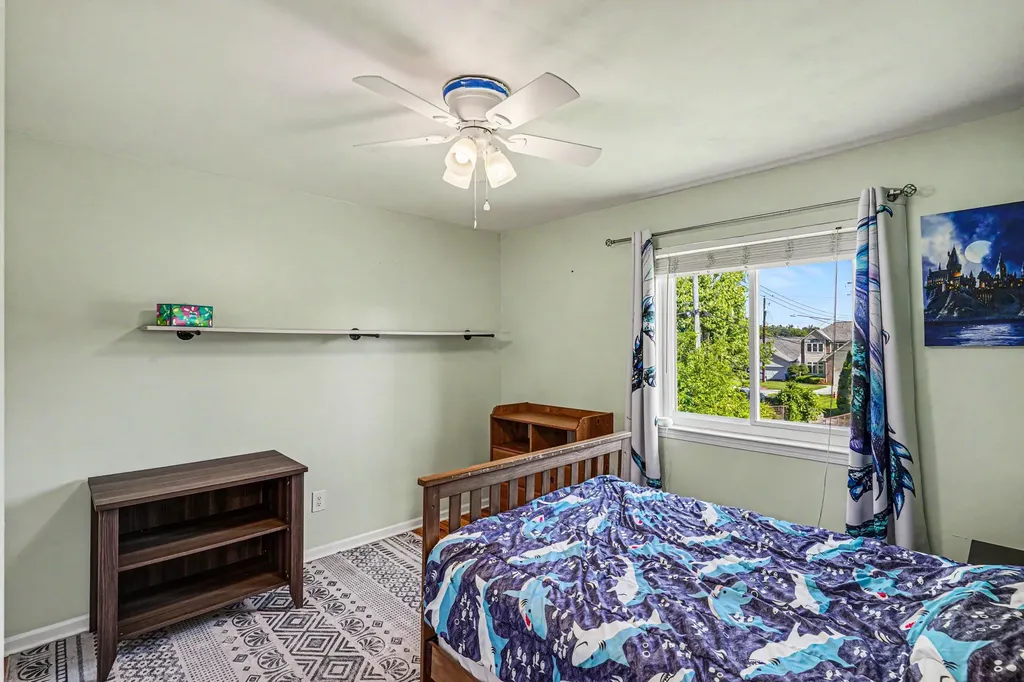 3843 Athens Avenue Waterford Charter Township MI 48329