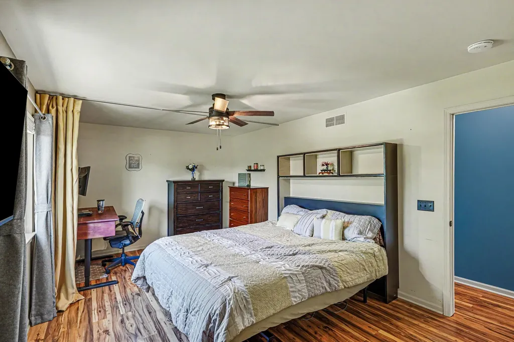 3843 Athens Avenue Waterford Charter Township MI 48329