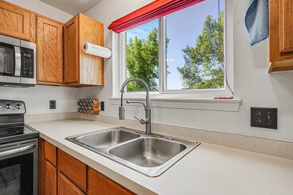 3843 Athens Avenue Waterford Charter Township MI 48329