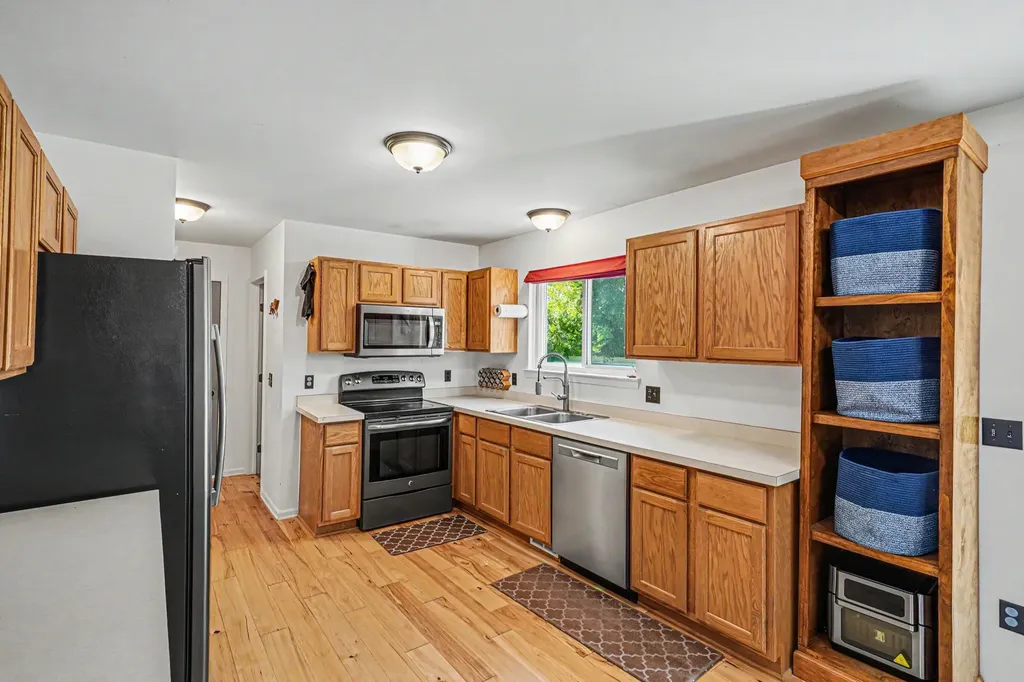 3843 Athens Avenue Waterford Charter Township MI 48329