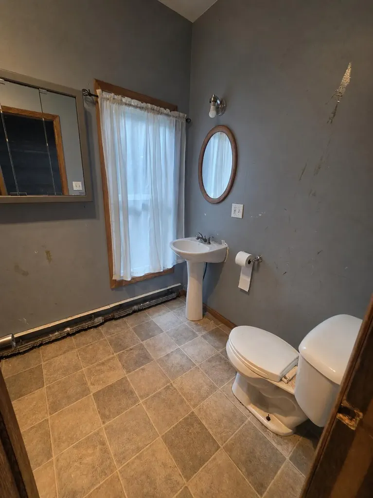 207 S Barry Street Greenville City MI 48838