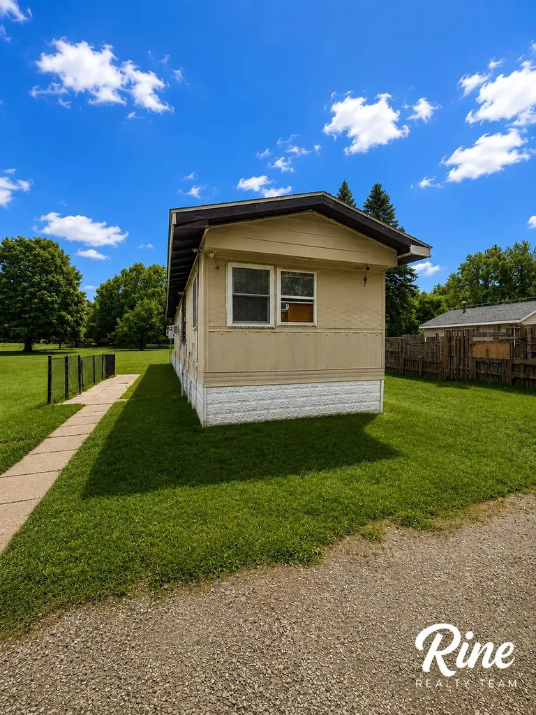 1684 Colwood Road Almer Township MI 48723