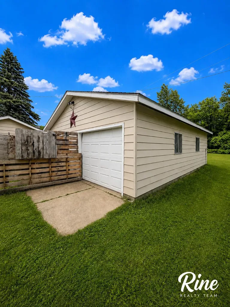 1684 Colwood Road Almer Township MI 48723