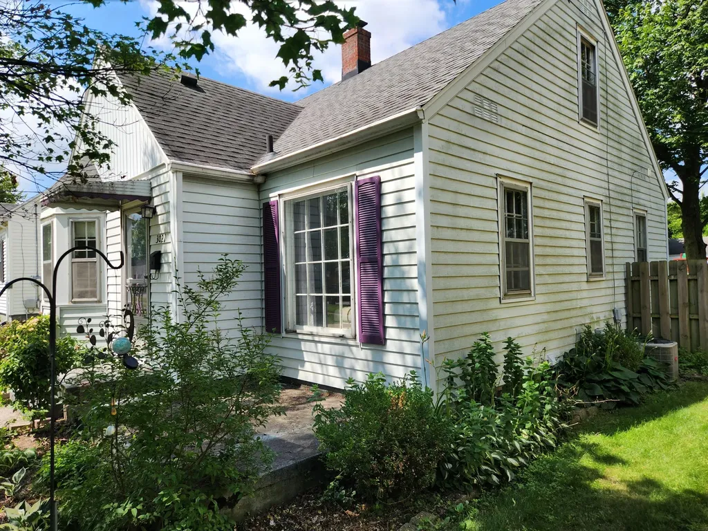 3021 Jefferson Avenue SE Wyoming City MI 49548