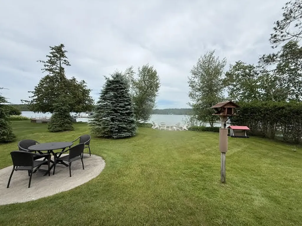 8630 Curtis Lane Bay Township MI 49770