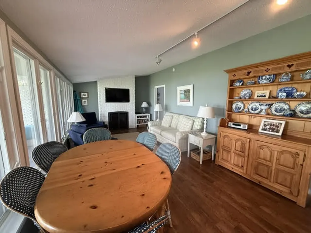 8630 Curtis Lane Bay Township MI 49770