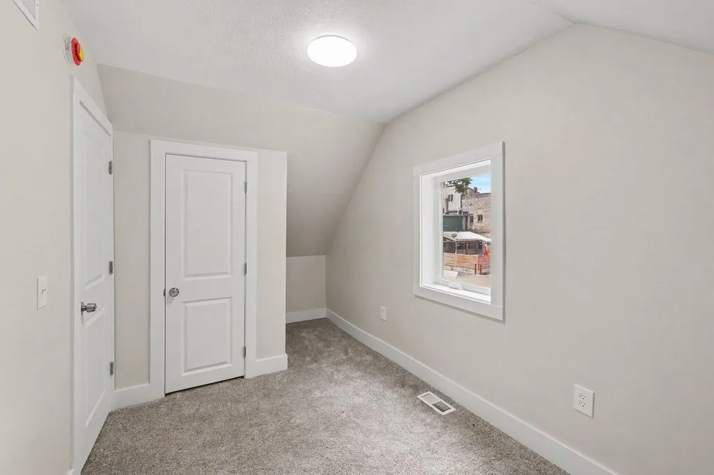 651 Mc Reynolds Avenue NW Grand Rapids City MI 49504