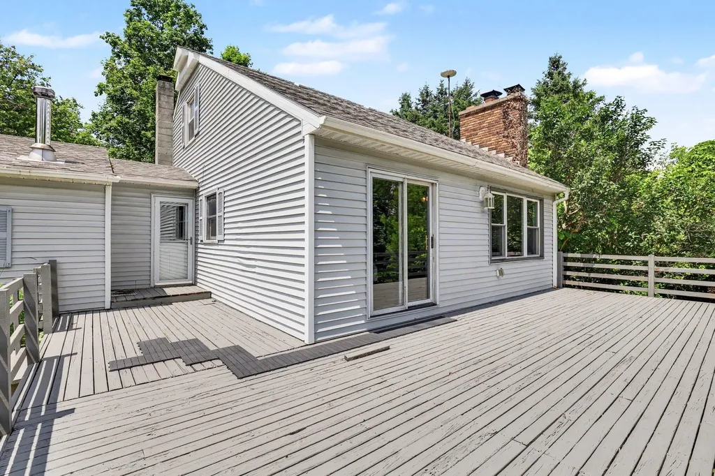 17150 Shaner Avenue NE Nelson Township MI 49343