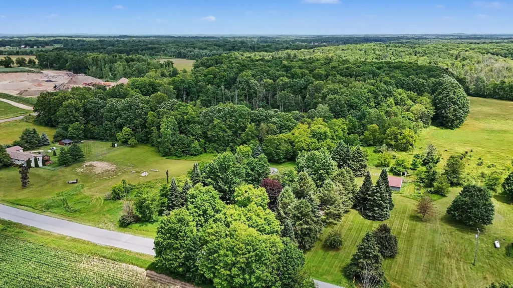 17150 Shaner Avenue NE Nelson Township MI 49343