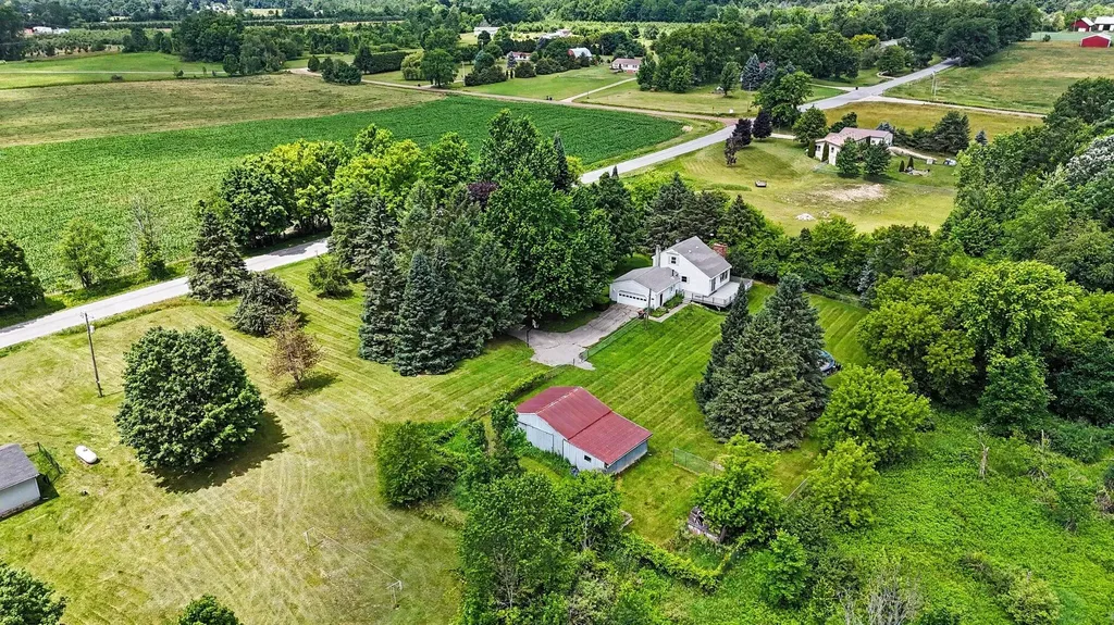 17150 Shaner Avenue NE Nelson Township MI 49343