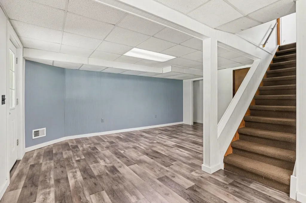 17150 Shaner Avenue NE Nelson Township MI 49343