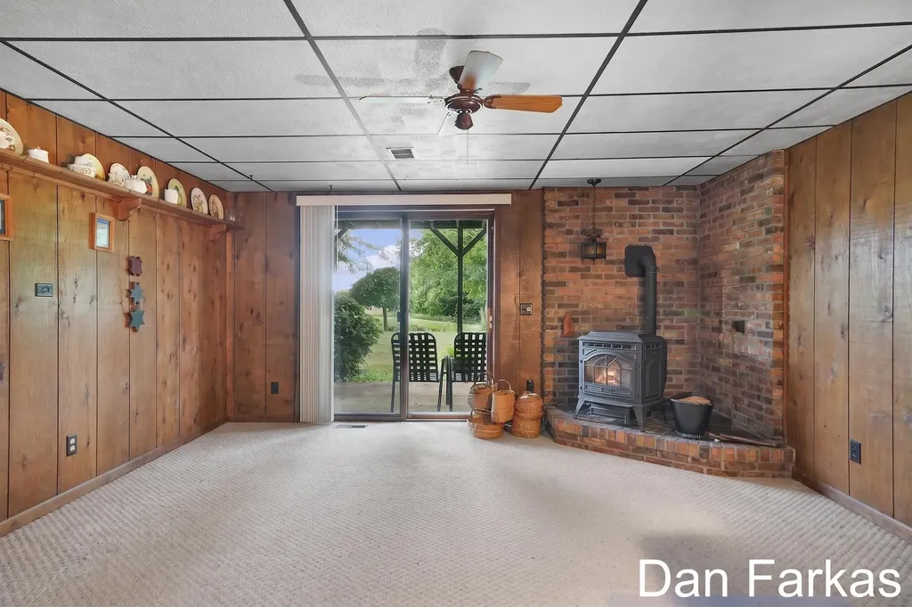 2944 W Woodrow Road Shelby Township MI 49455