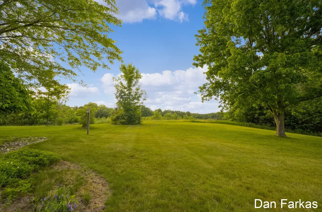 2944 W Woodrow Road Shelby Township MI 49455