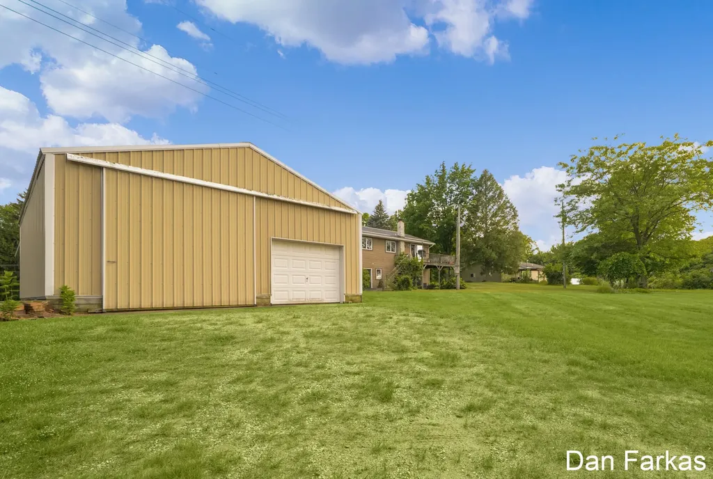 2944 W Woodrow Road Shelby Township MI 49455