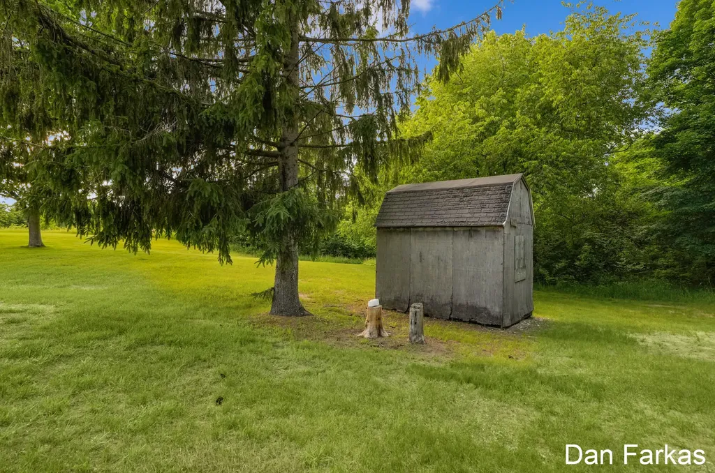 2944 W Woodrow Road Shelby Township MI 49455