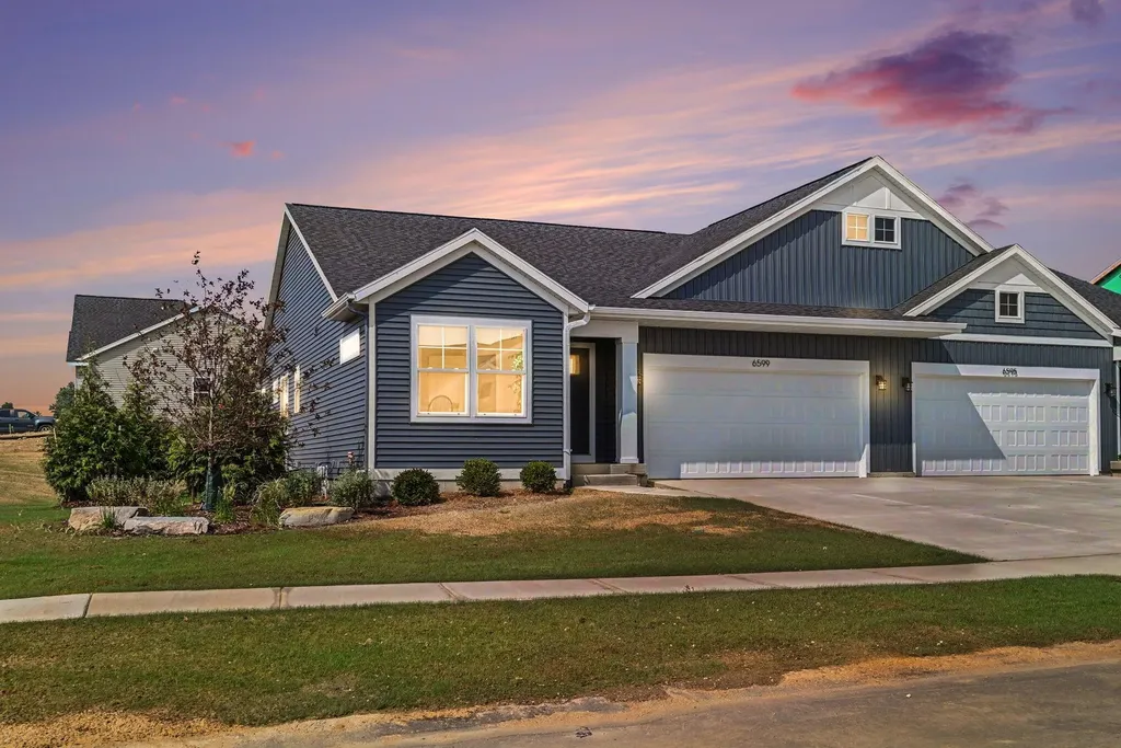 6599 Bellflower Drive SW Zeeland Charter Township MI 49464