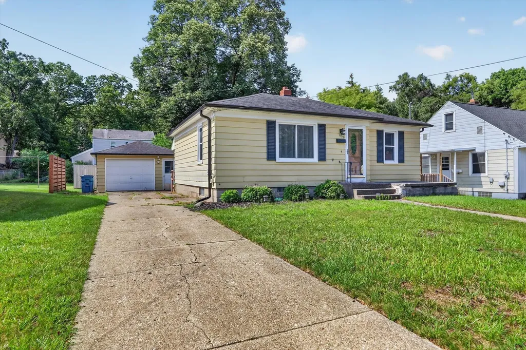 650 Marcia Street SW Wyoming City MI 49509