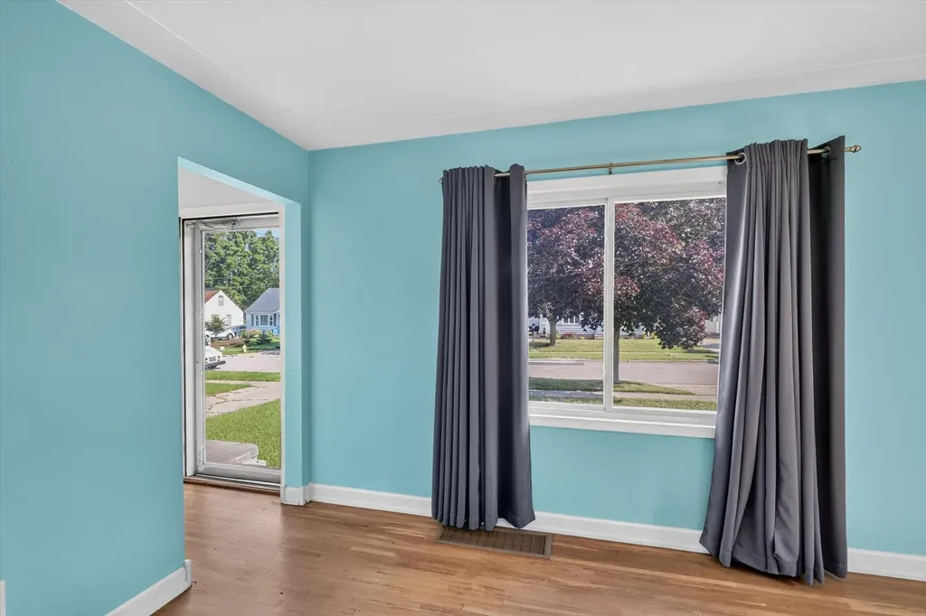 650 Marcia Street SW Wyoming City MI 49509