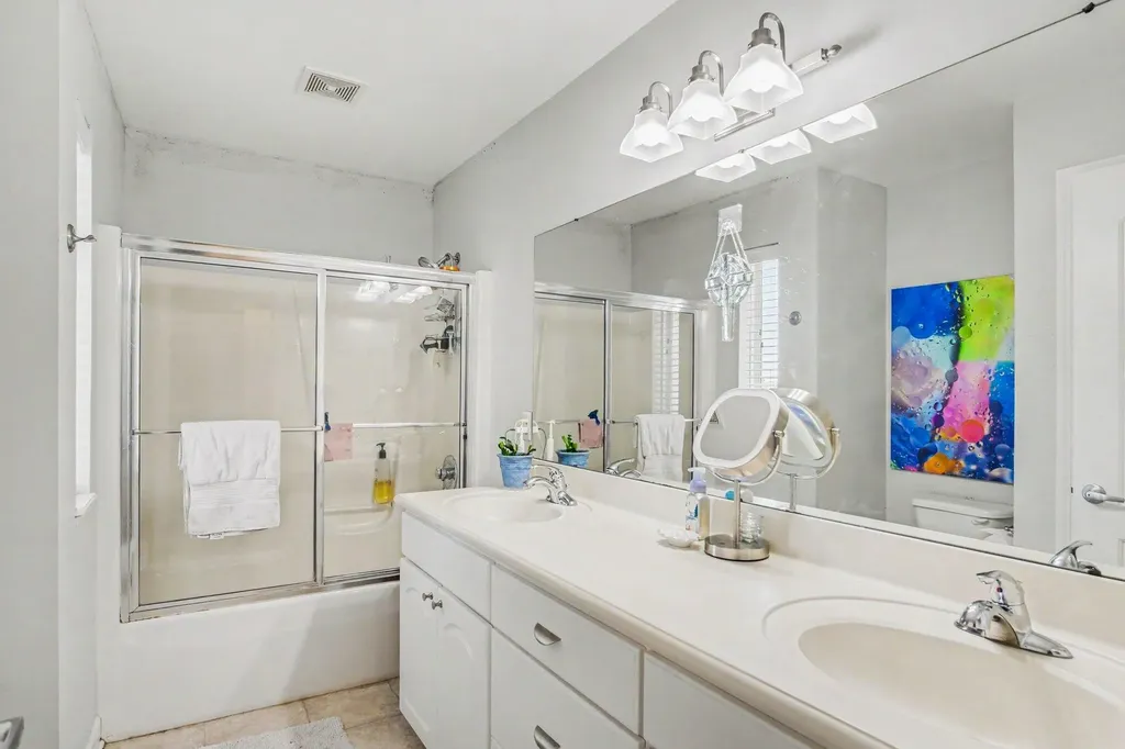 850 Pinnacle Run Drive SE Grand Rapids Charter Township MI 49546