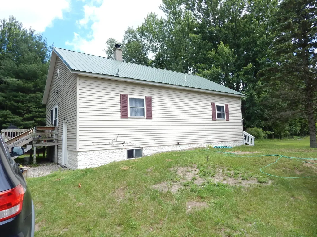 12270 E Bailey Road Moorland Township MI 49451
