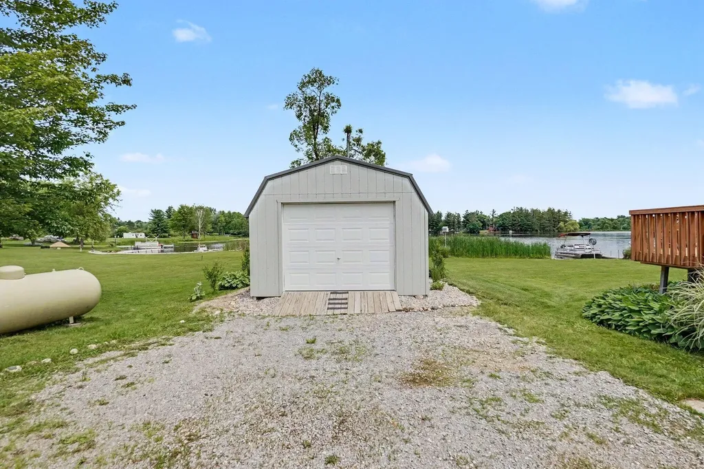 3452 W Lake Drive Orient Township MI 49679
