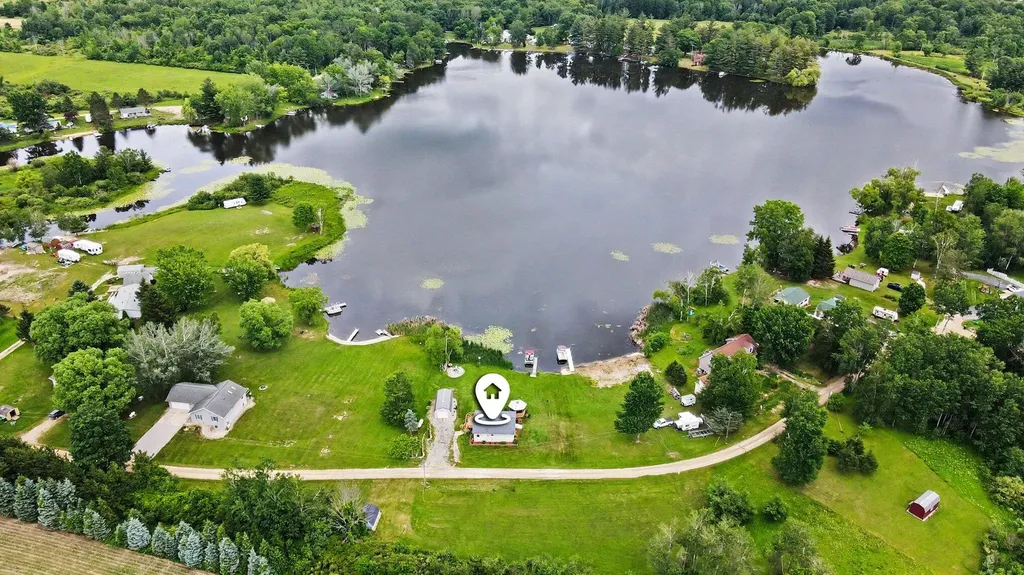 3452 W Lake Drive Orient Township MI 49679
