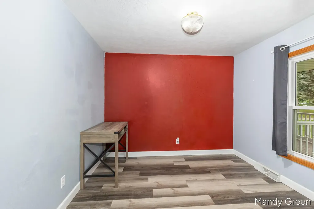 518 N Williams Street Carson City City MI 48811