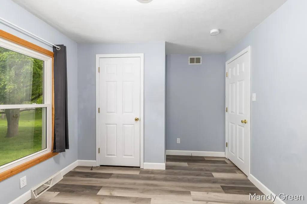 518 N Williams Street Carson City City MI 48811