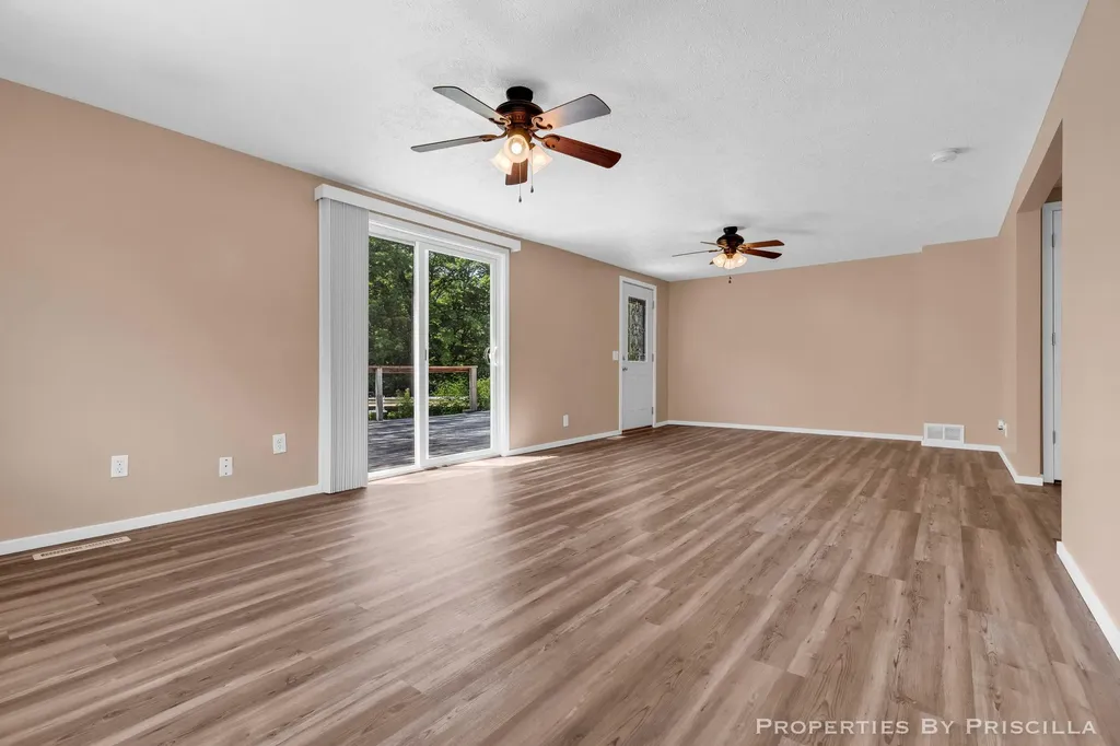 16134 Peach Ridge Avenue NW Tyrone Township MI 49330