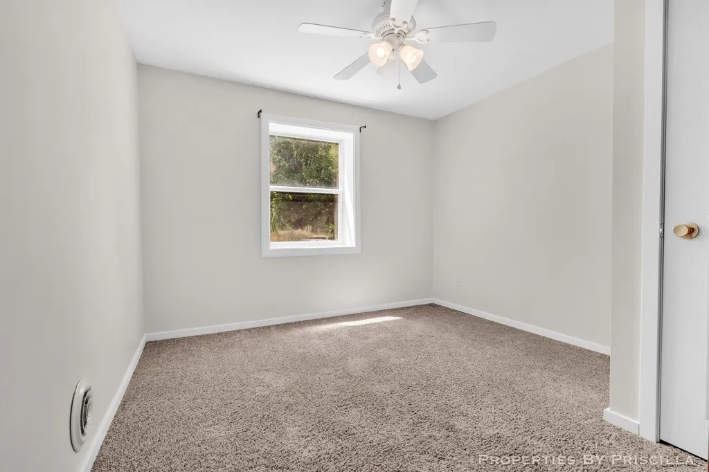 16134 Peach Ridge Avenue NW Tyrone Township MI 49330
