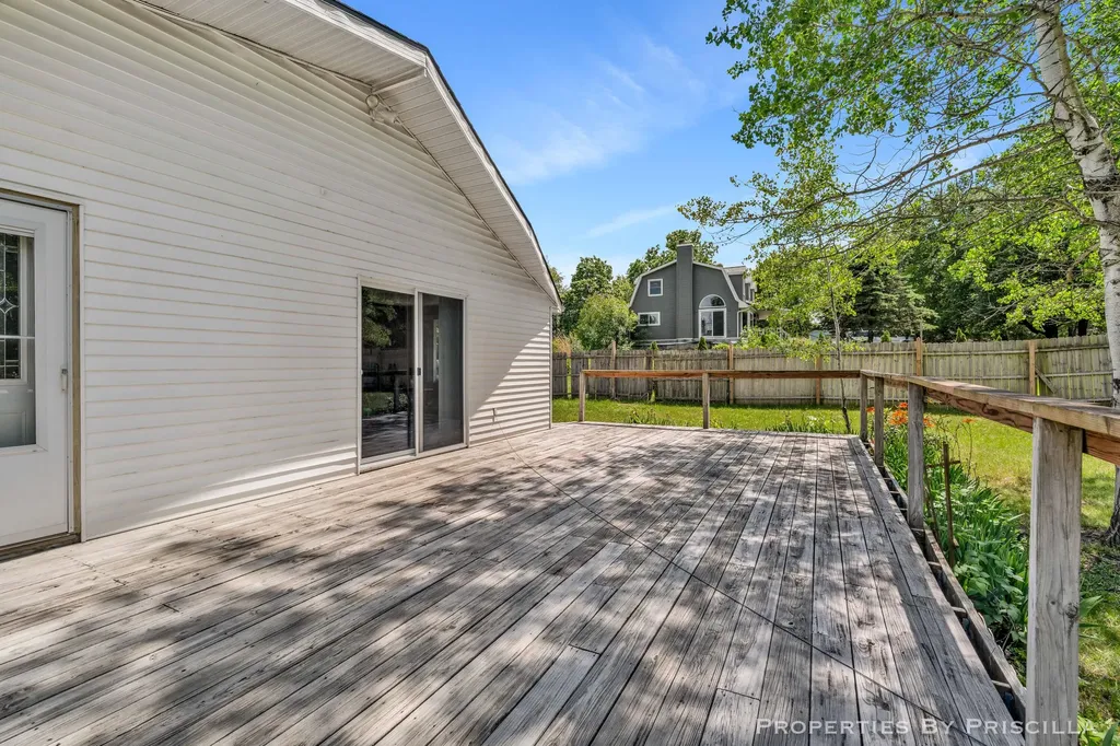16134 Peach Ridge Avenue NW Tyrone Township MI 49330