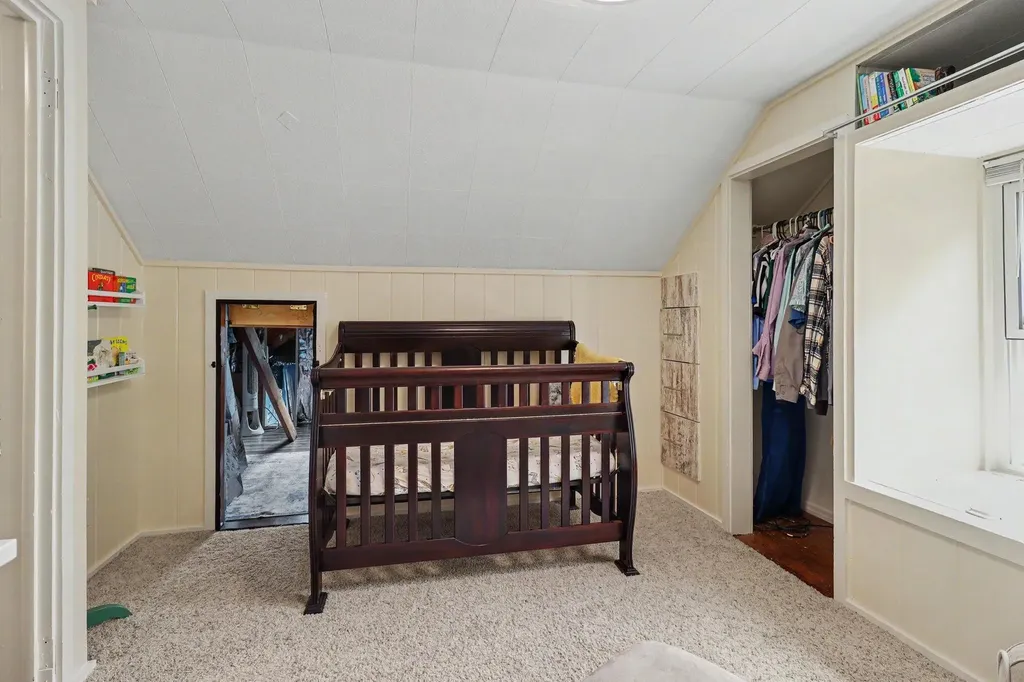 1055 Kelsey Street NE Grand Rapids City MI 49505