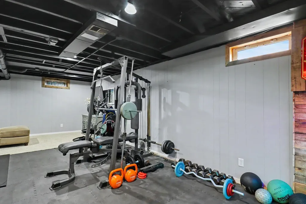 1055 Kelsey Street NE Grand Rapids City MI 49505