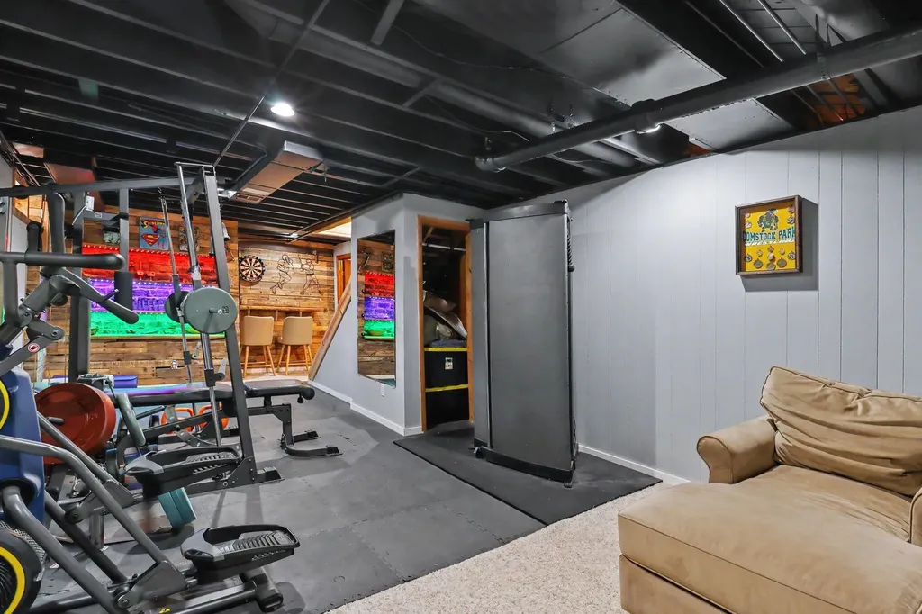 1055 Kelsey Street NE Grand Rapids City MI 49505