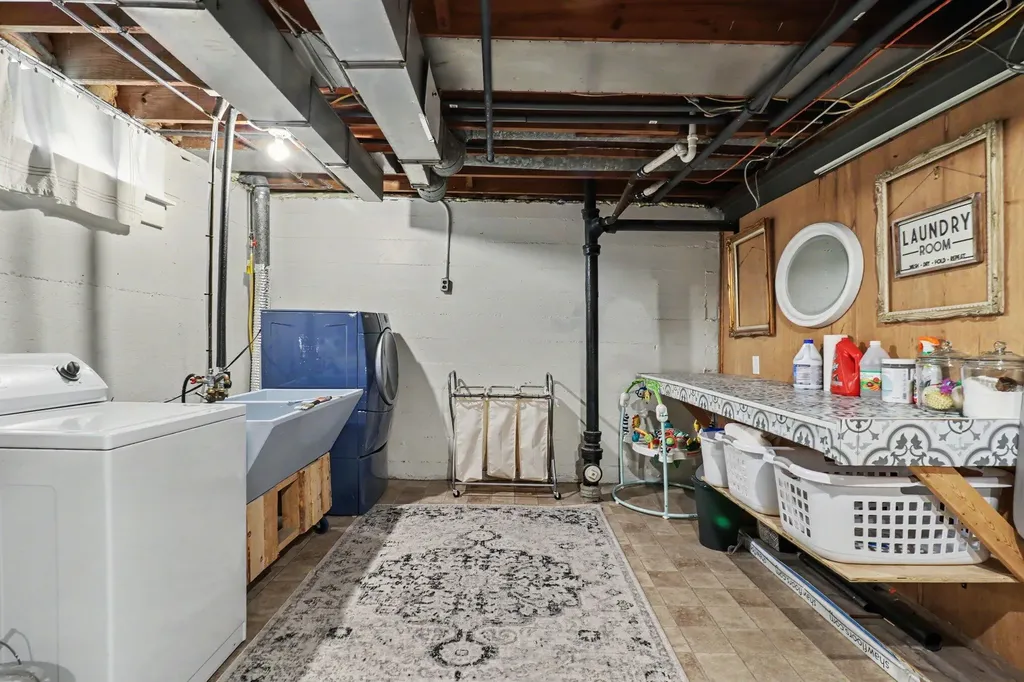 1055 Kelsey Street NE Grand Rapids City MI 49505