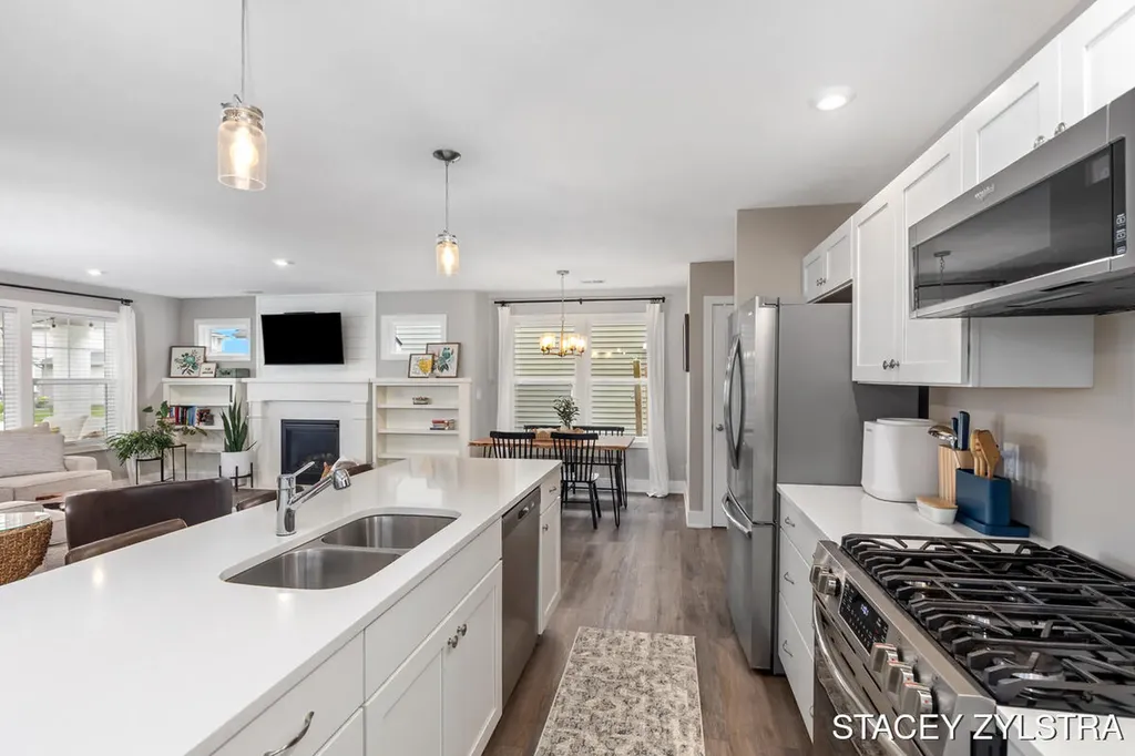 7904 Greendale Drive SE Gaines Charter Township MI 49315