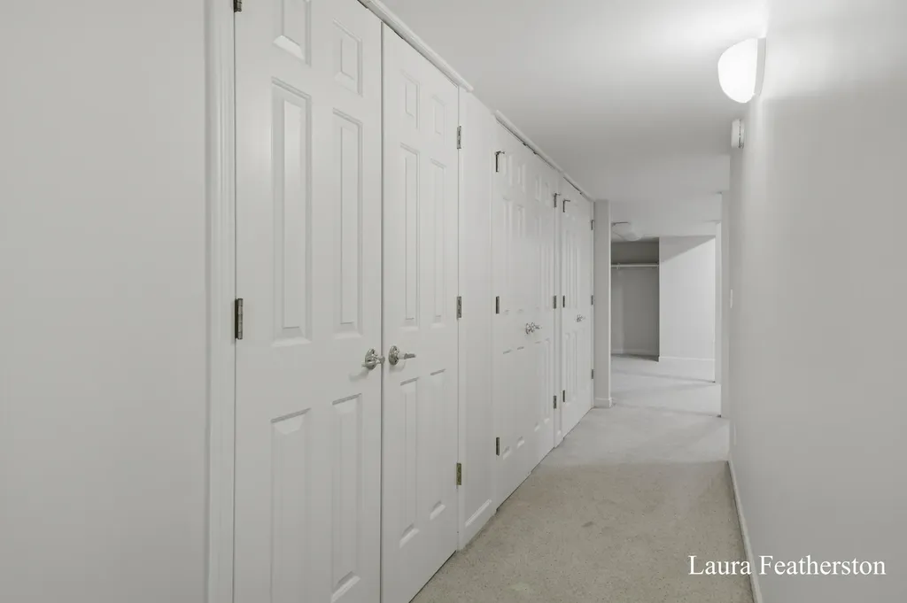 2291 Burton Pines Drive SE Kentwood City MI 49546