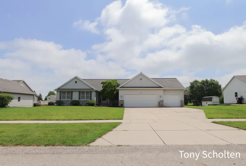 3890 Sundial Avenue Jamestown Charter Township MI 49426