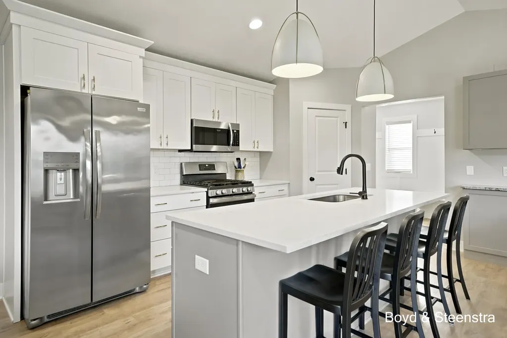13092 Boulderway Trail Grand Haven Charter Township MI 49417