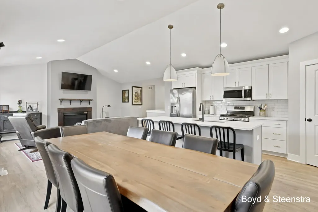 13092 Boulderway Trail Grand Haven Charter Township MI 49417