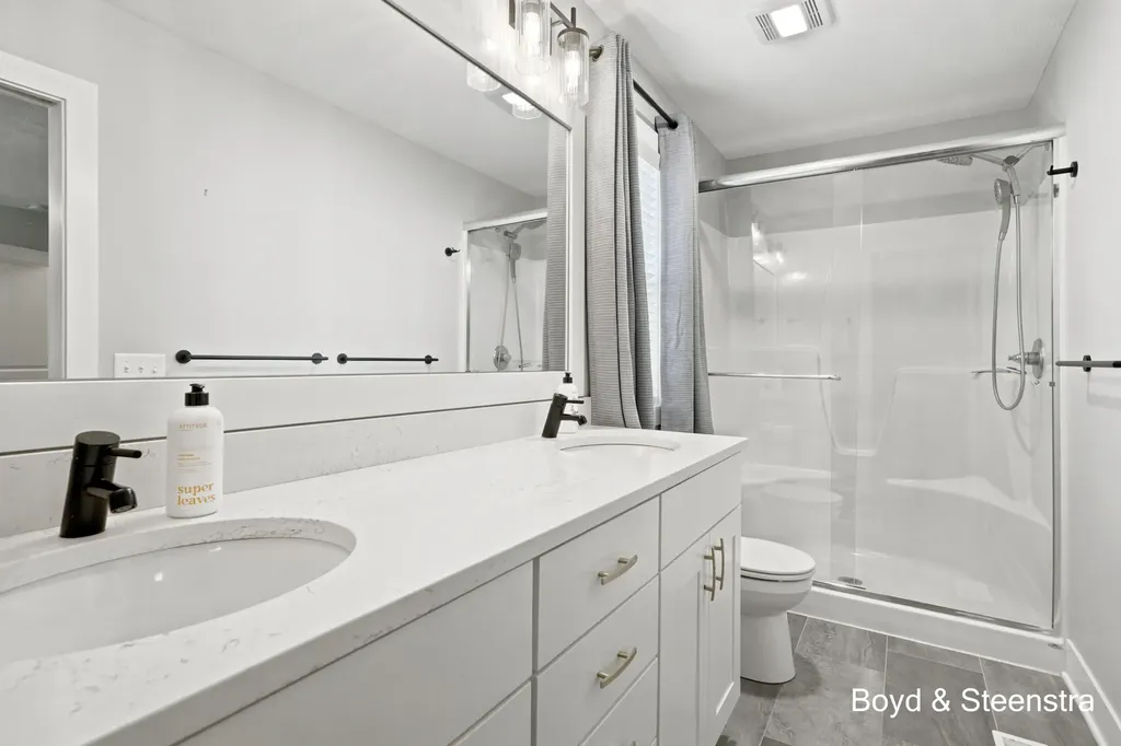 13092 Boulderway Trail Grand Haven Charter Township MI 49417