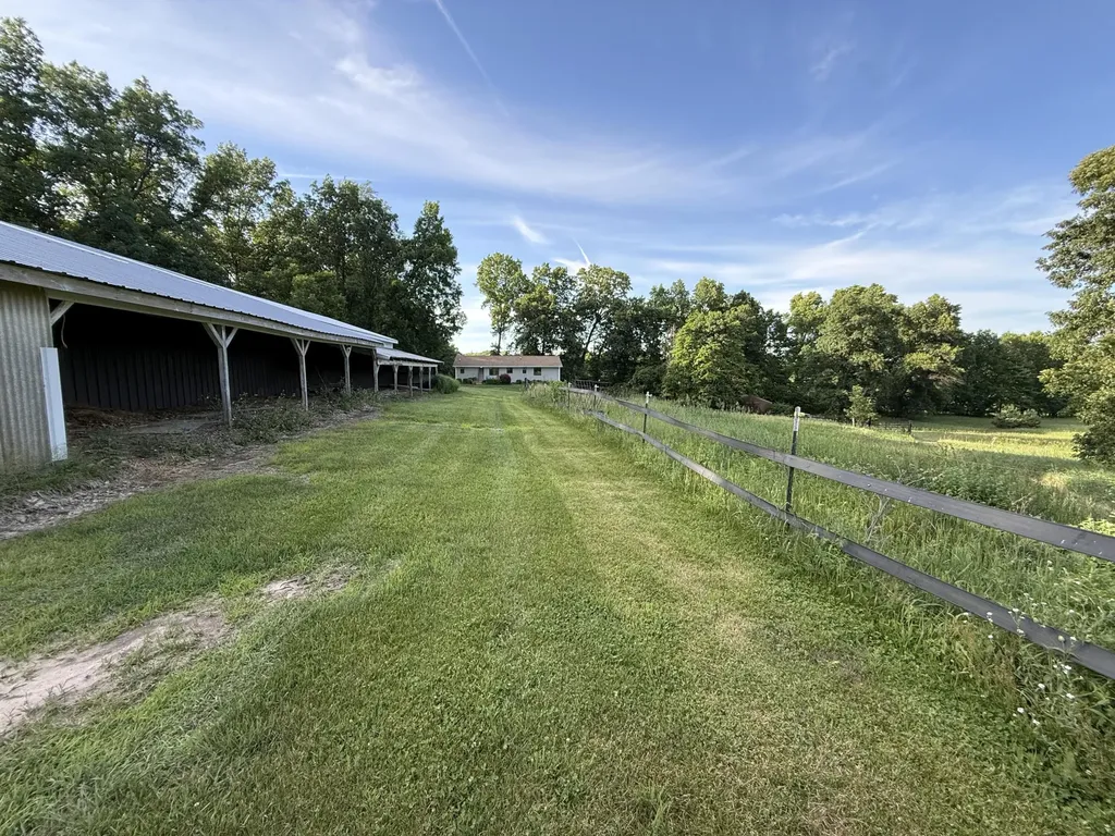 11229 W Snows Lake Road Eureka Township MI 48838