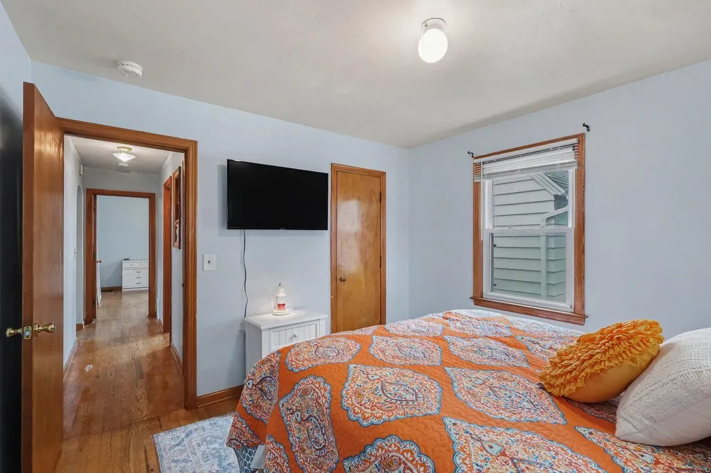 227 Leyden Avenue SW Grand Rapids City MI 49504