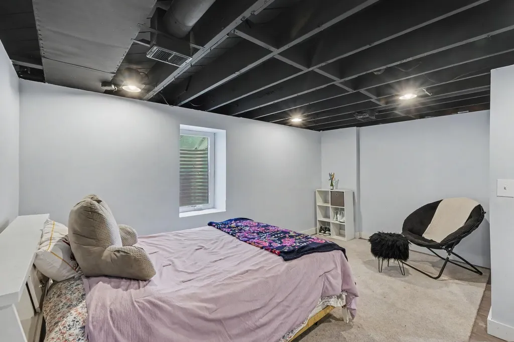 227 Leyden Avenue SW Grand Rapids City MI 49504