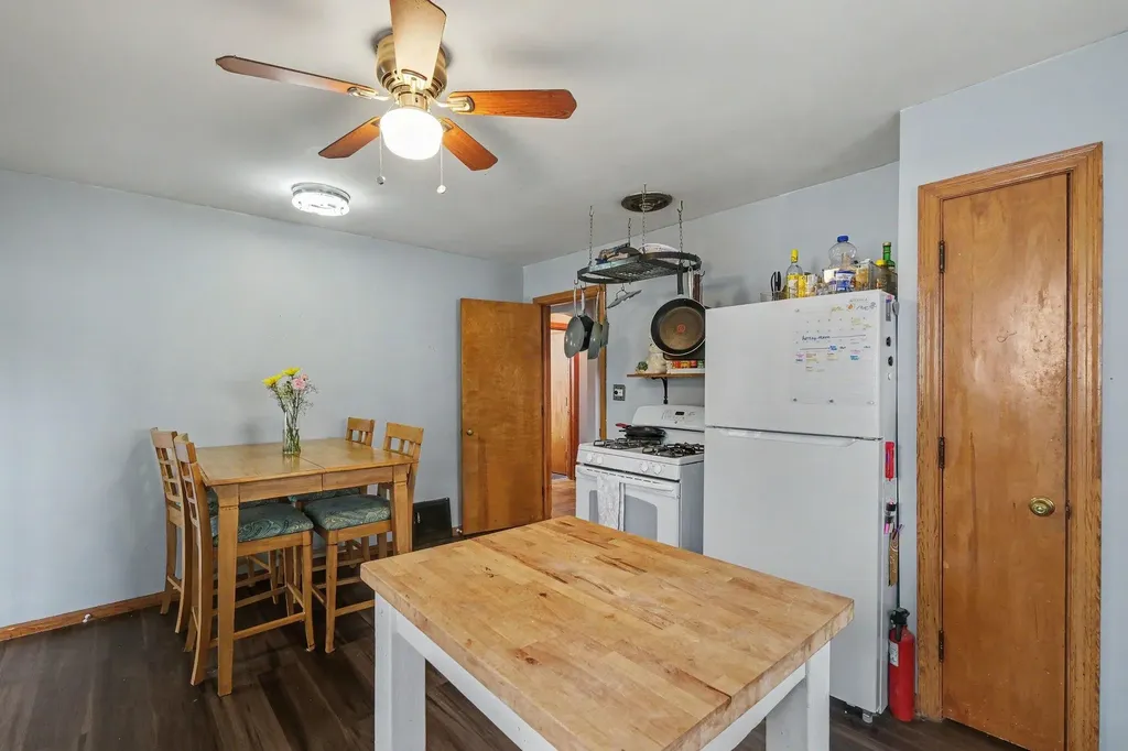 227 Leyden Avenue SW Grand Rapids City MI 49504