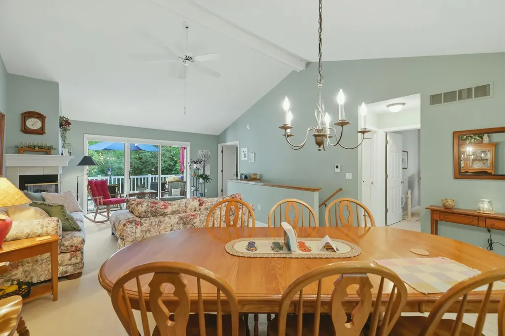 2203 Shetland Drive NE Grand Rapids City MI 49505