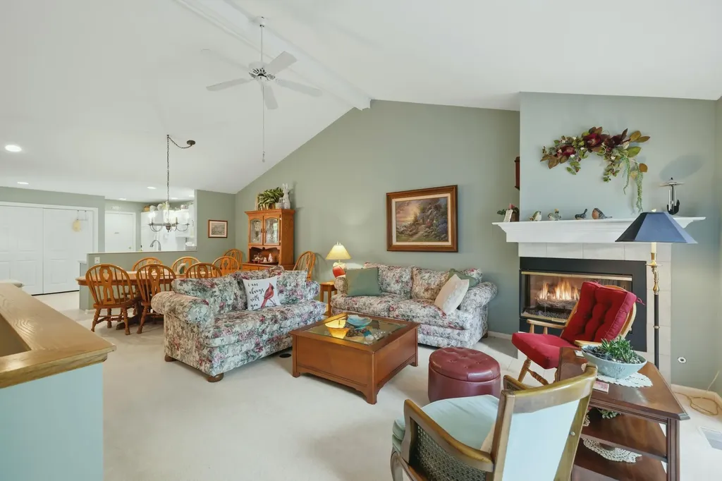 2203 Shetland Drive NE Grand Rapids City MI 49505